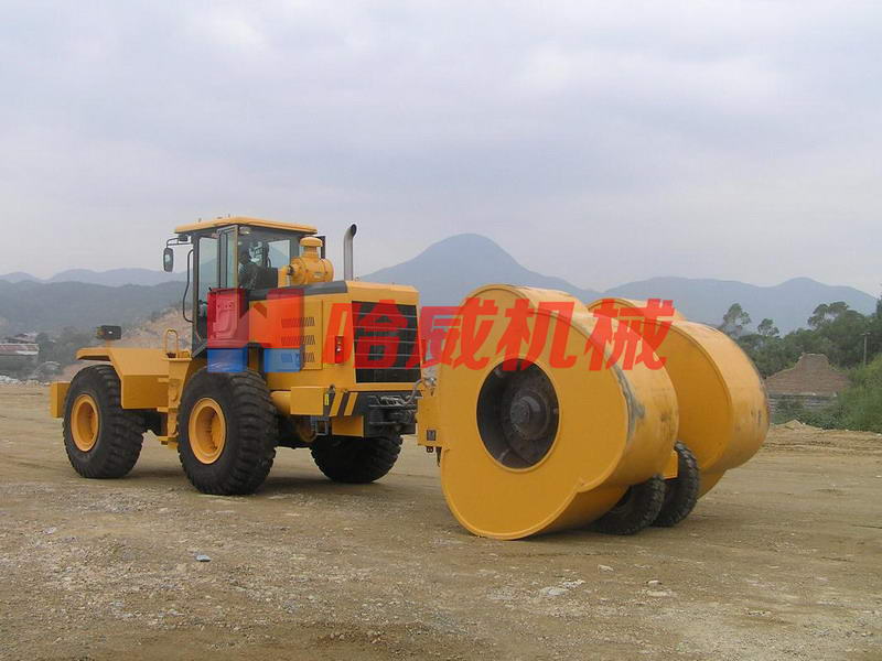 甘肃平凉冲击压路机施工