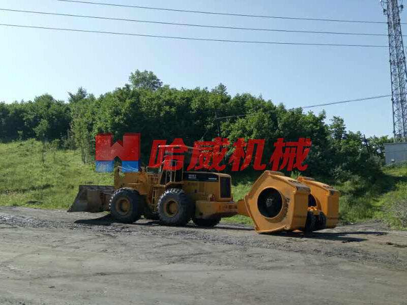 湖北黄石冲击压路机施工